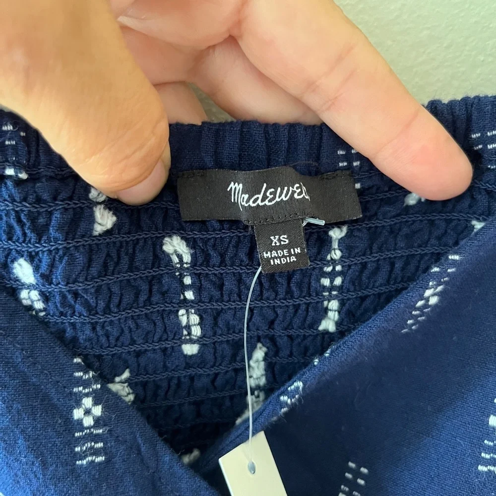 Madewell Sz M Jacquard Navy Puff Short Sleeve Cropped Top Blouse V Neck Pullover